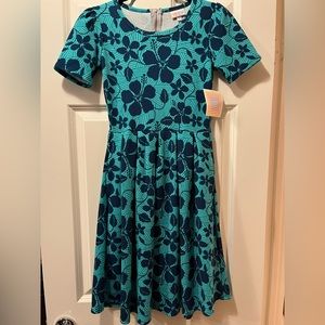 Size XS Amelia lularoe dress